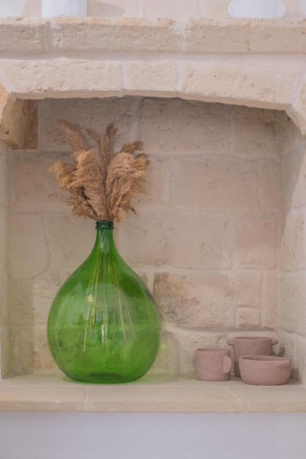Filia Solis - Old Town Suites & Spa Brindisi Buitenkant foto