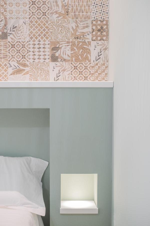 Filia Solis - Old Town Suites & Spa Brindisi Buitenkant foto
